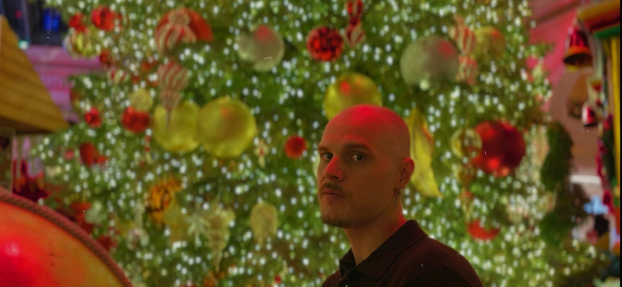 RAP BITCH CHRISTMAS (MUSIC VIDEO)