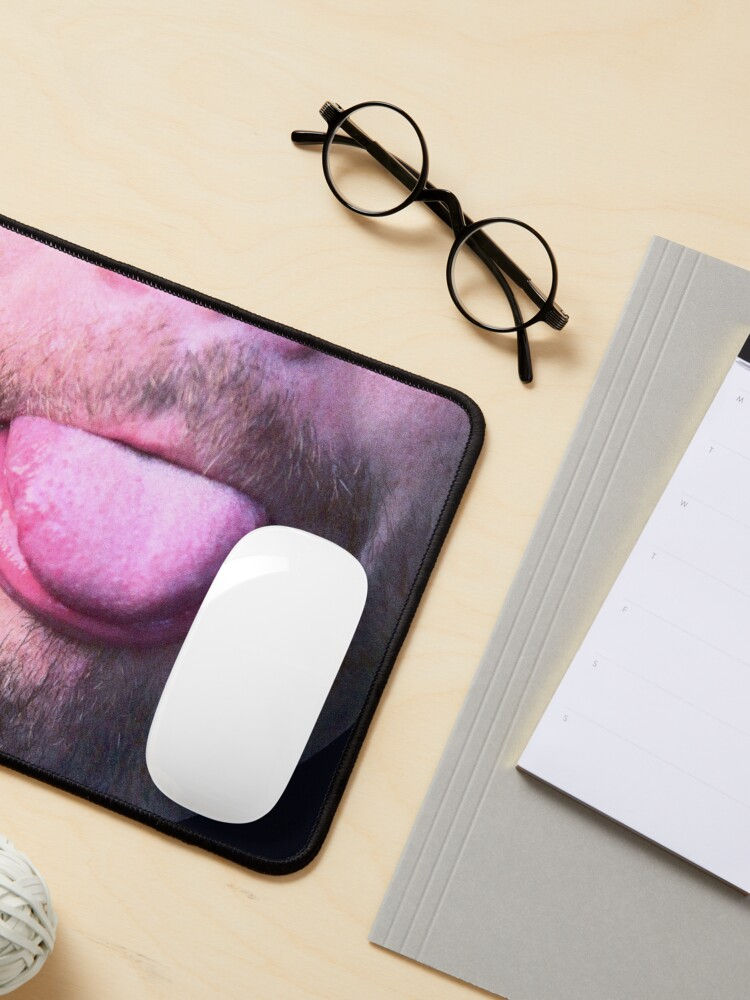 Miniature : Tapis de souris Rebelle tire langue