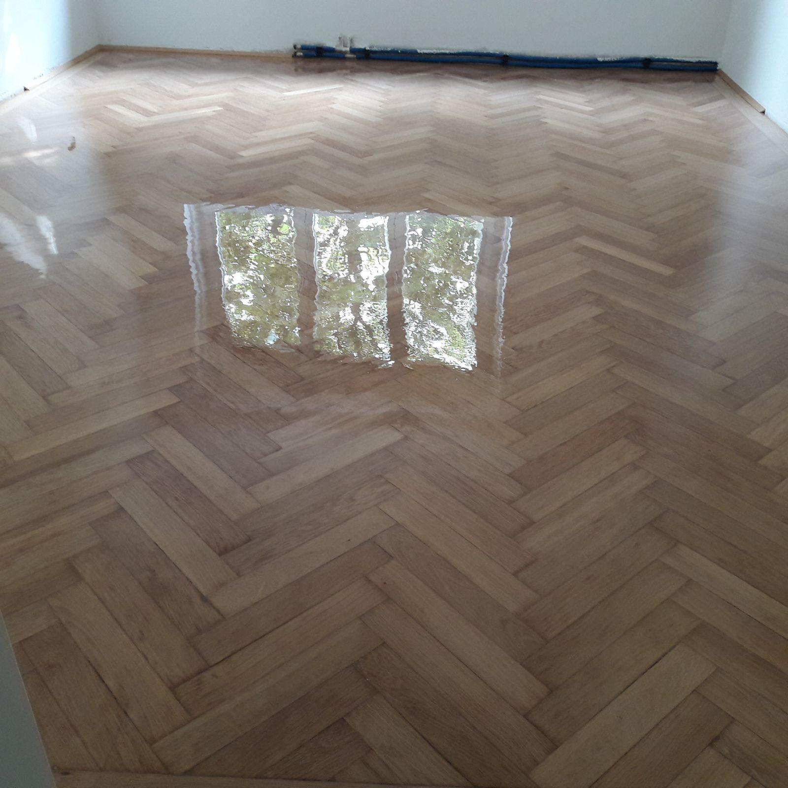 Parkettböden.at | Wir sanieren und renovieren Ihren alten Parkettboden