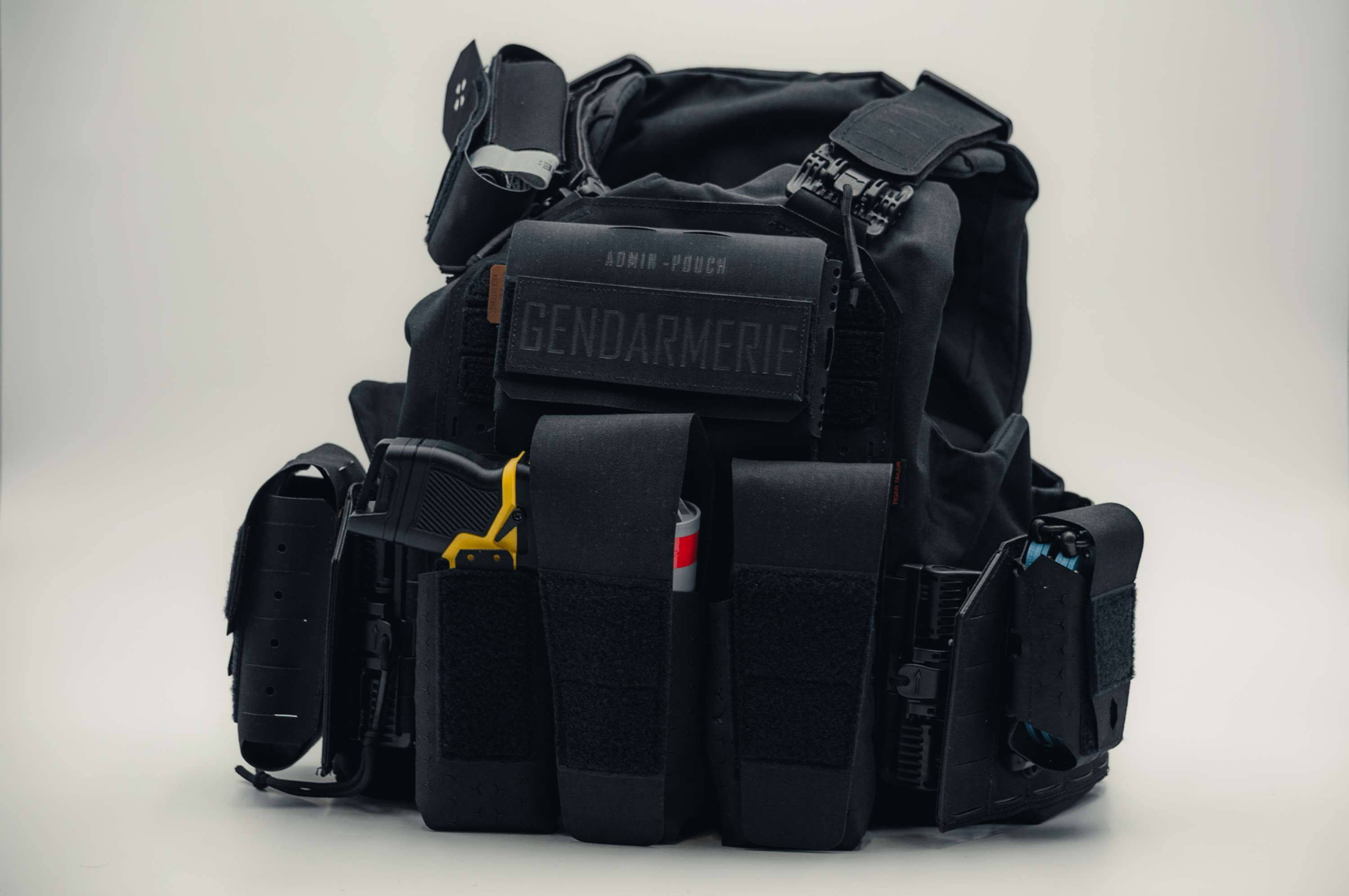 Admin pouch horizontale