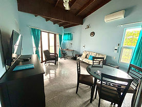 F. Large 1-bed apartment 08