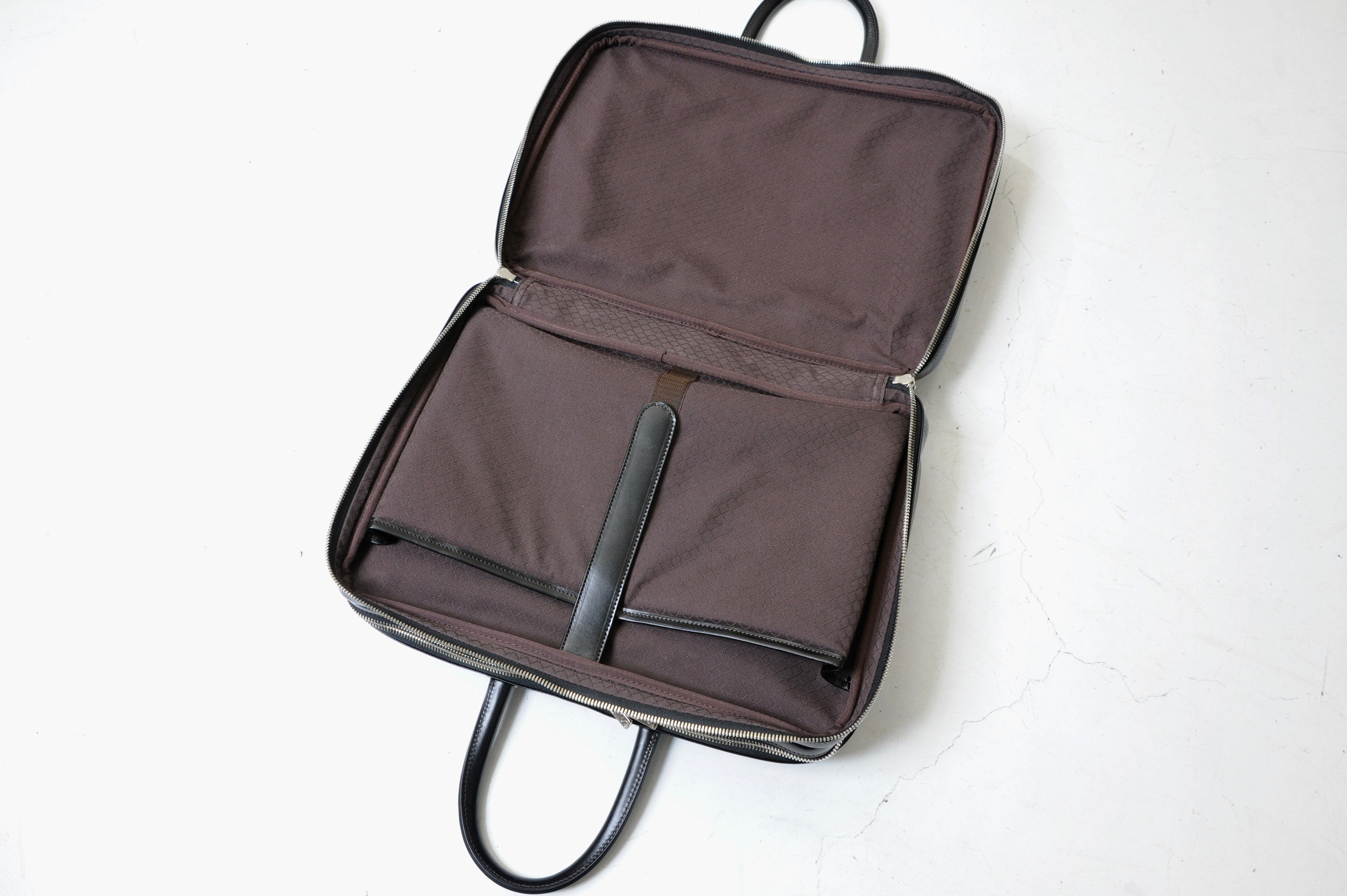 大特価!!】 DSK様専用ワイルドスワンズ WEBBER(ウェーバー) - ビジネス 日本仕様正規品 WEBBER(ウェーバー) DSK様専用ワイルドスワンズ ビジネスバッグ