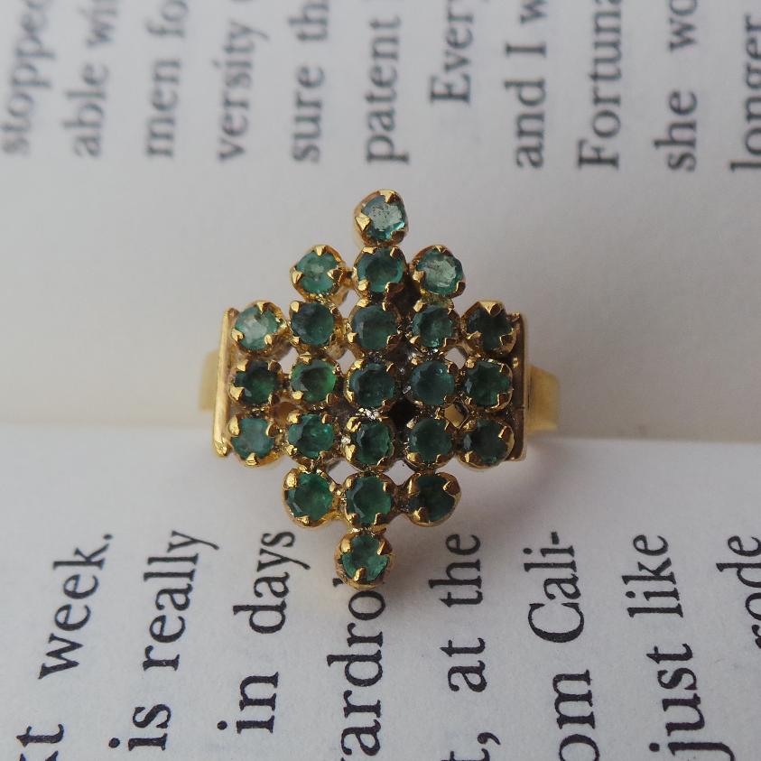 Thumbnail: Vintage Emerald Lanzadera Ring