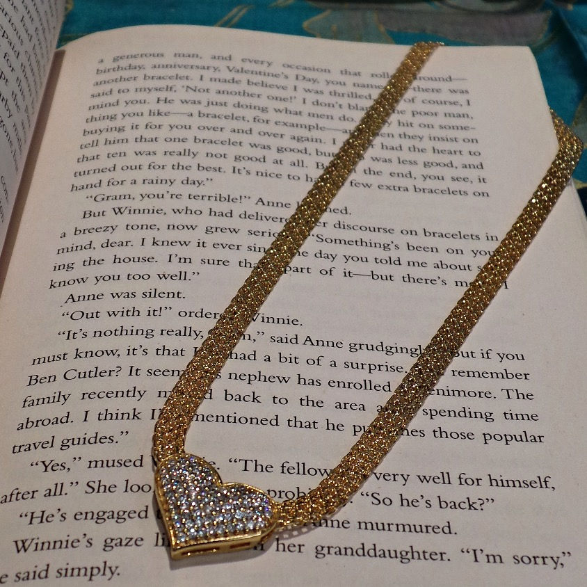 Thumbnail: Vintage White Zircon Cluster Heart Choker Necklace