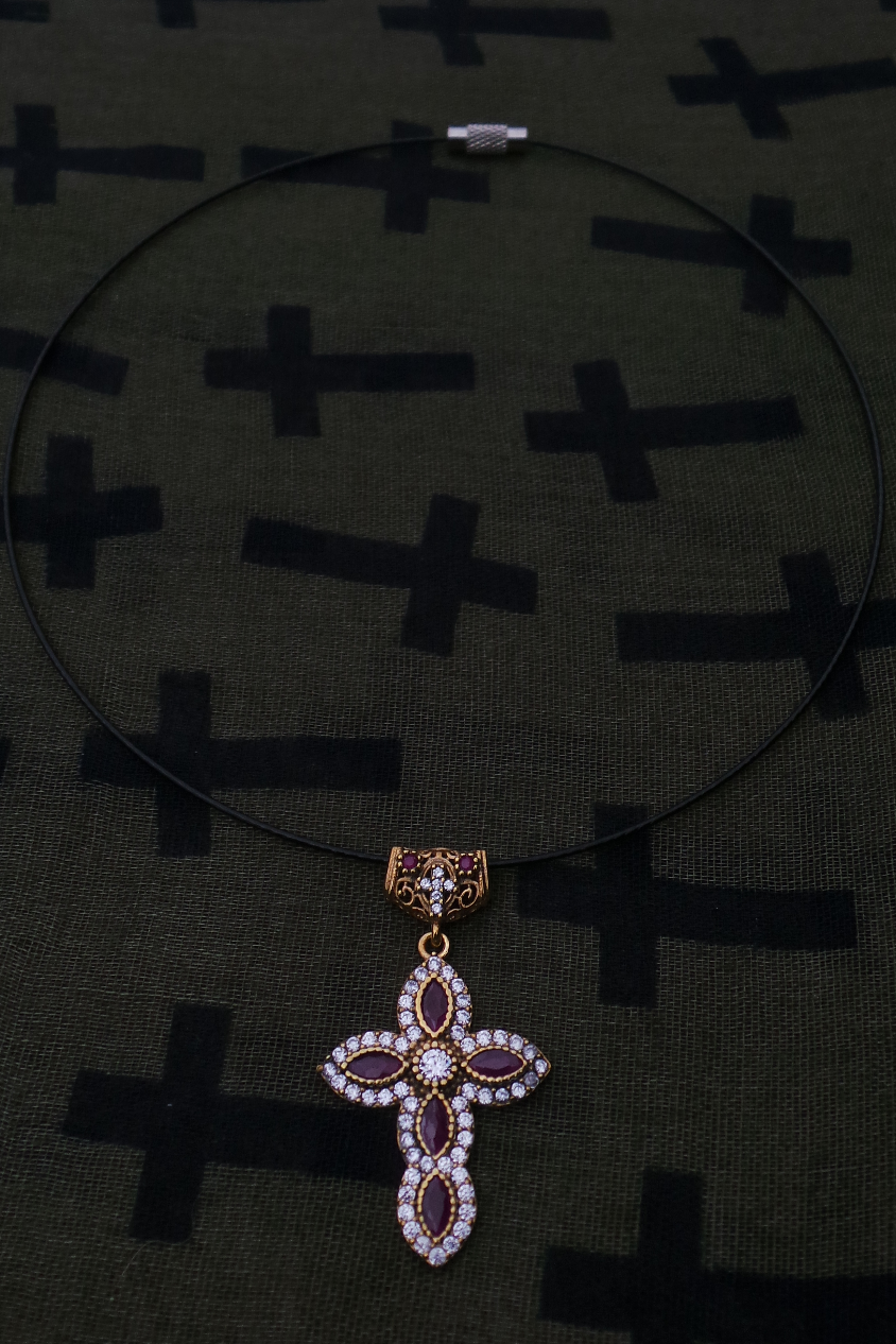 Thumbnail: Vintage Zircon Studded Cross Pendant