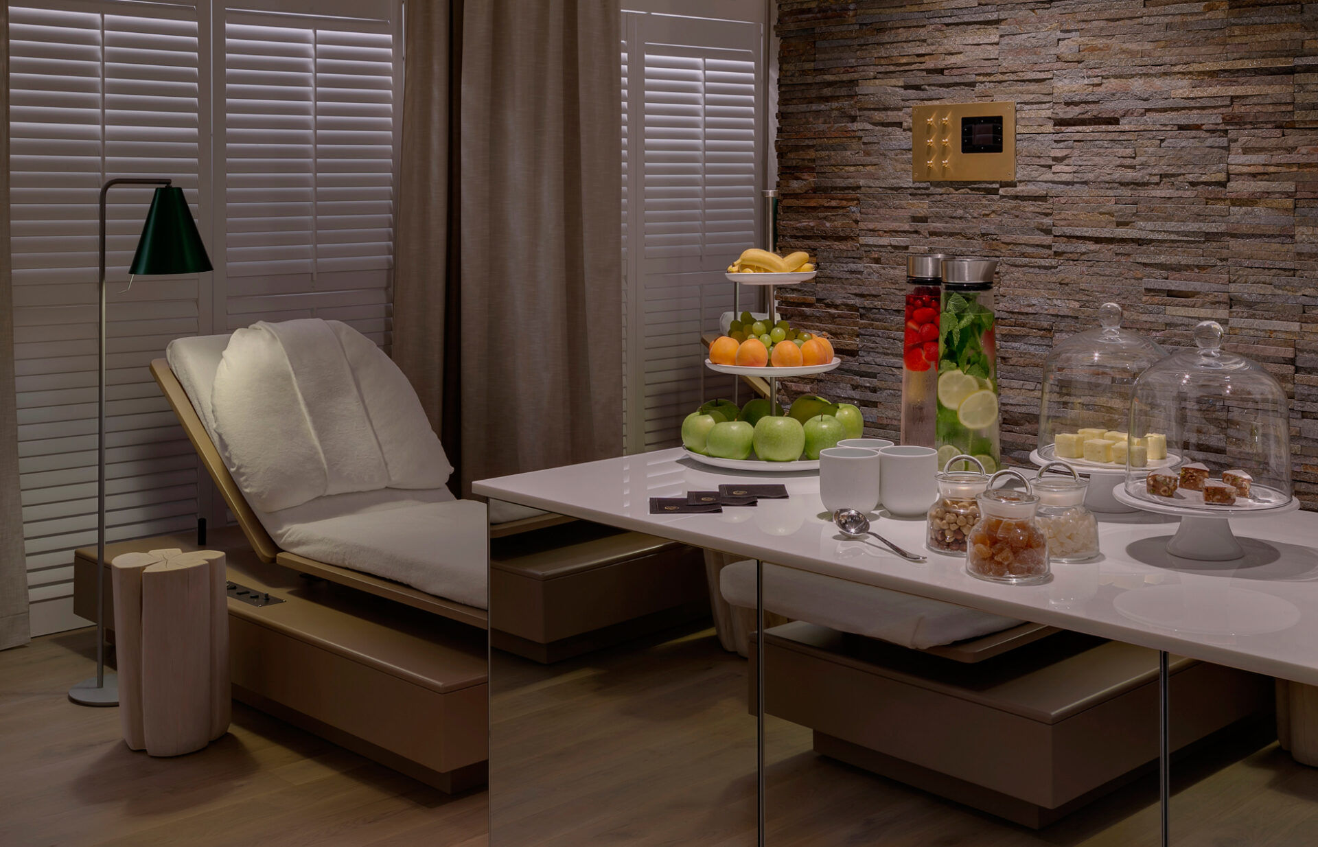 (image by metropole.com)