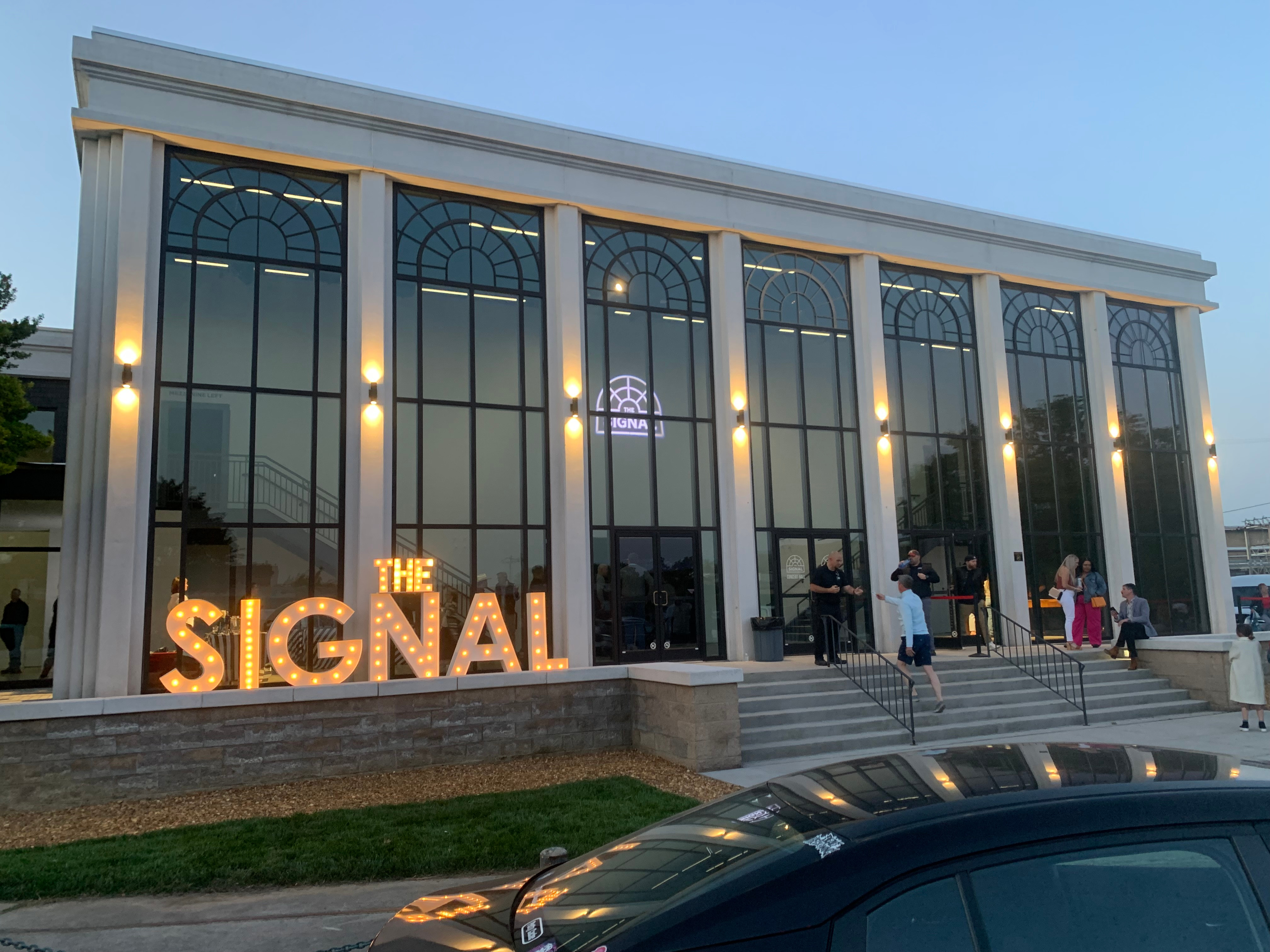 The Signal Chattanooga Bag Policy