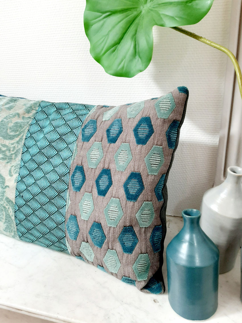 Miniature : Le Coussin BLEU BRETAGNE  45x65 cm