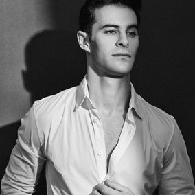 Broadway's SAM GRAVITTE Sparkles in His Debut Solo Show Debut at Birdland Jazz Club