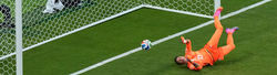 A crueldade diante do goleiro