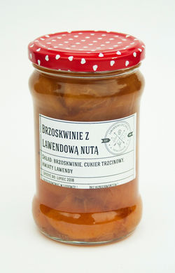 Brzoskwinie z lawendową nutą