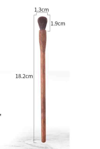Thumbnail: Walnut Makeup Brush