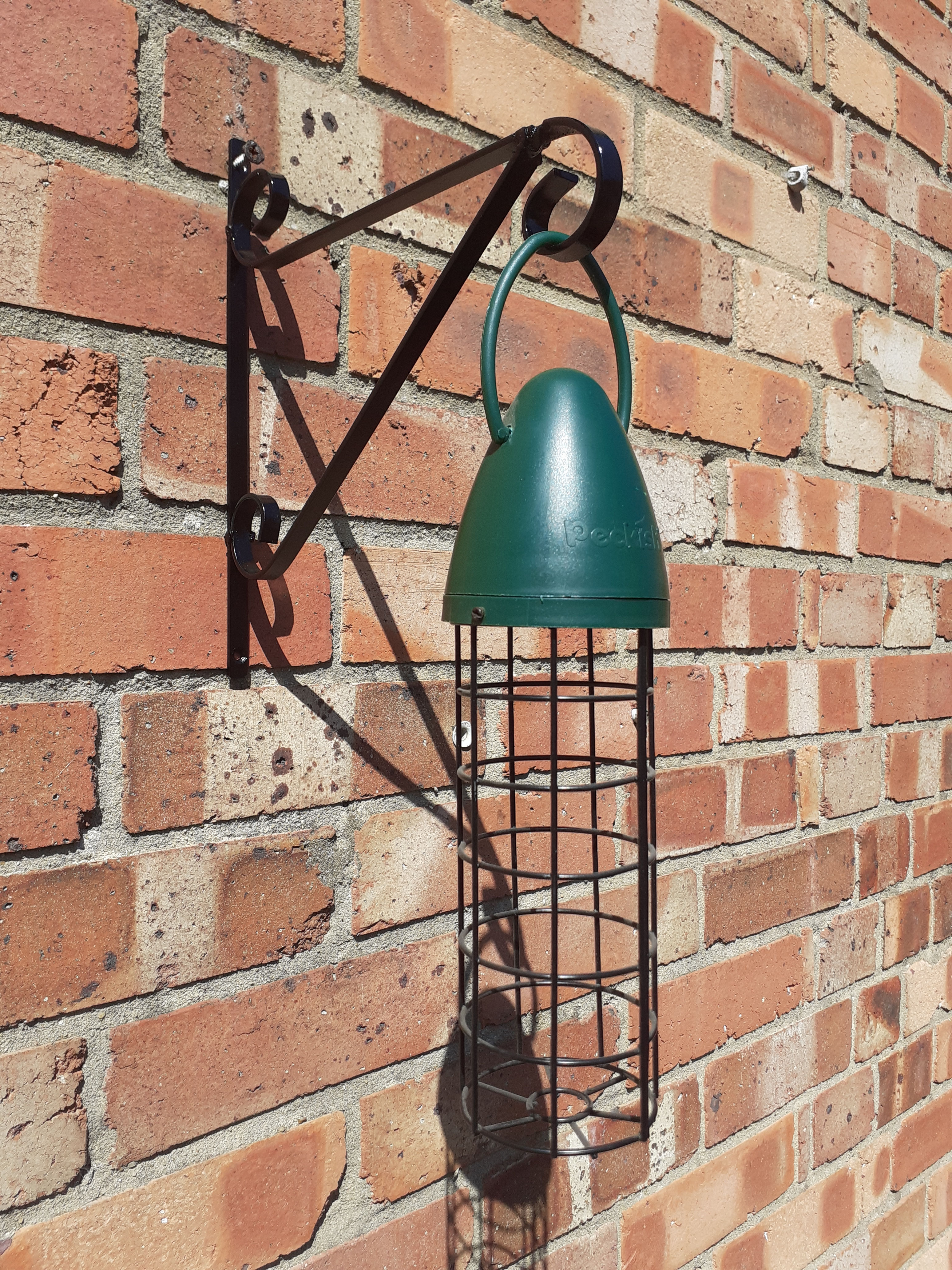 Wall Mounted Hanging Bracket - 9 1/2" / 23cm in Black