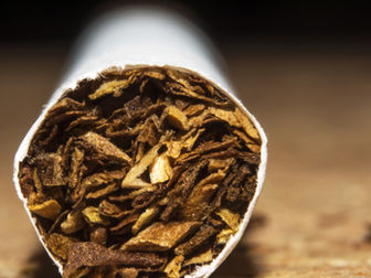 Dor de dente que não passa? O cigarro pode estar prolongando o seu sofrimento sem você perceber