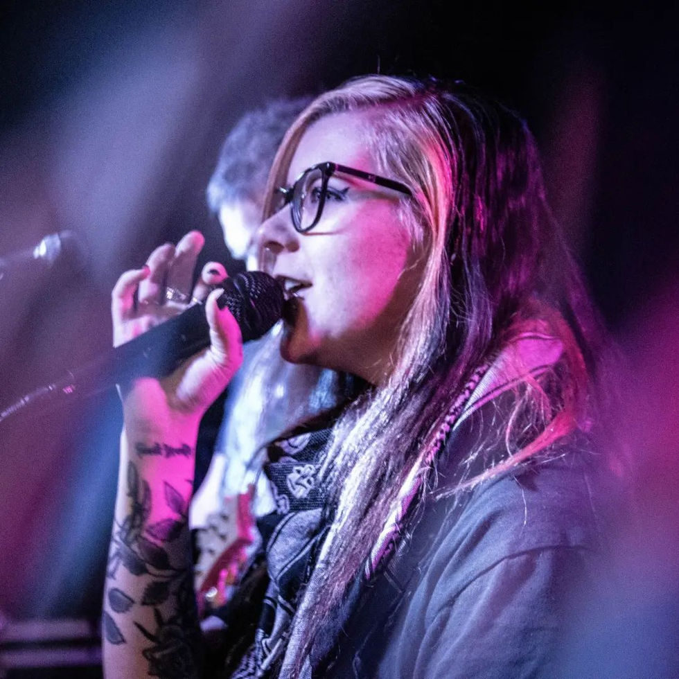 E.Scarlet