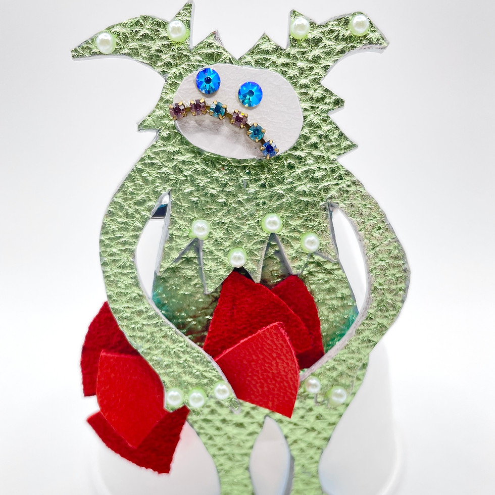 赤い花束を持つ緑の怪獣の現代アート。部屋に飾る作品。