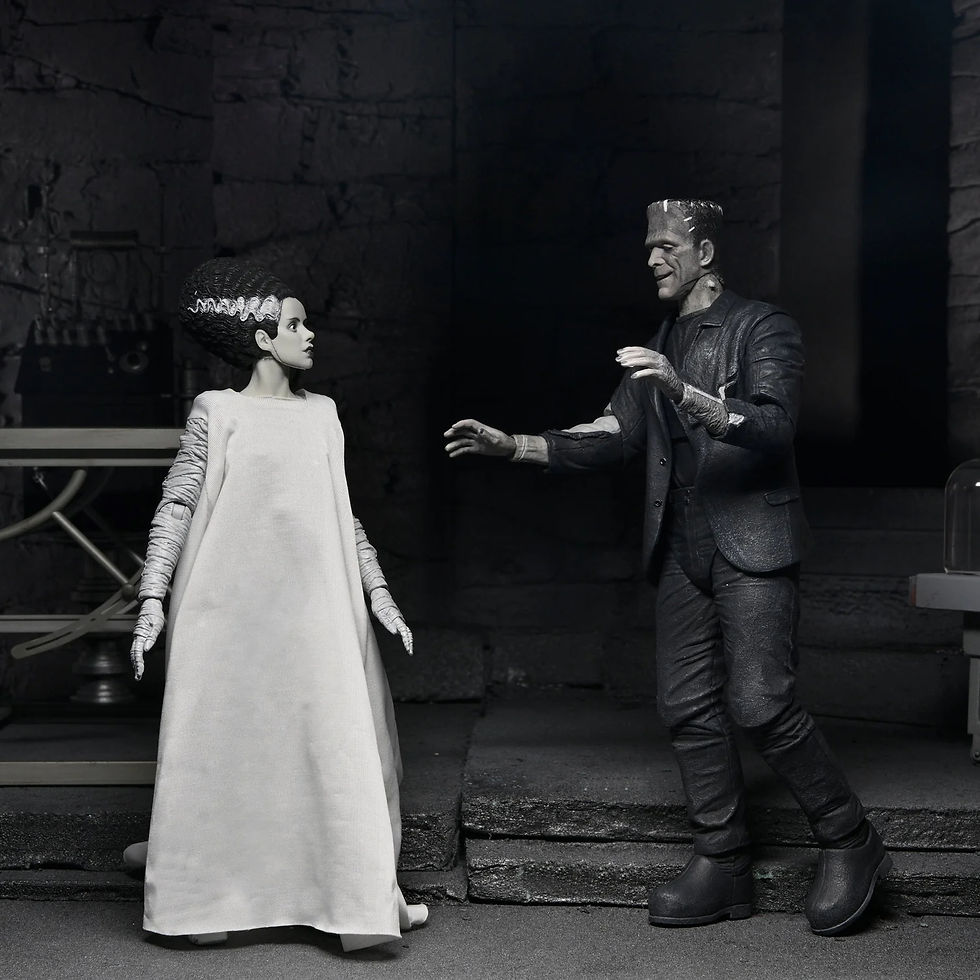 Thumbnail: Universal Monsters Bride of Frankenstein Ultimate Figure 2-Pack