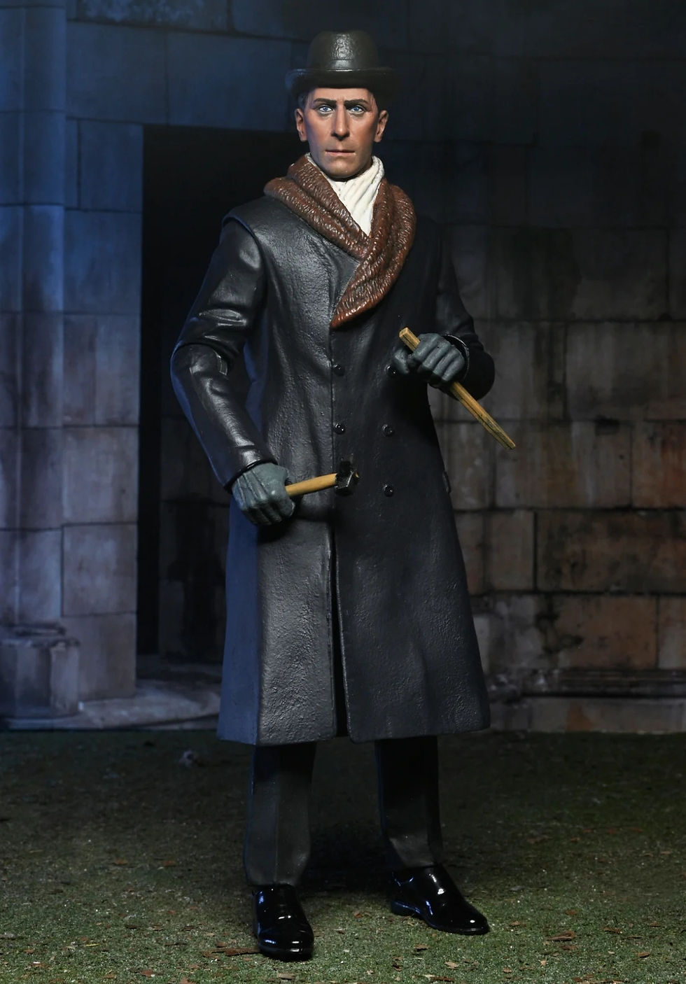 Thumbnail: Horror Of Dracula (1958) Ultimate Van Helsing  7" Action Figure 