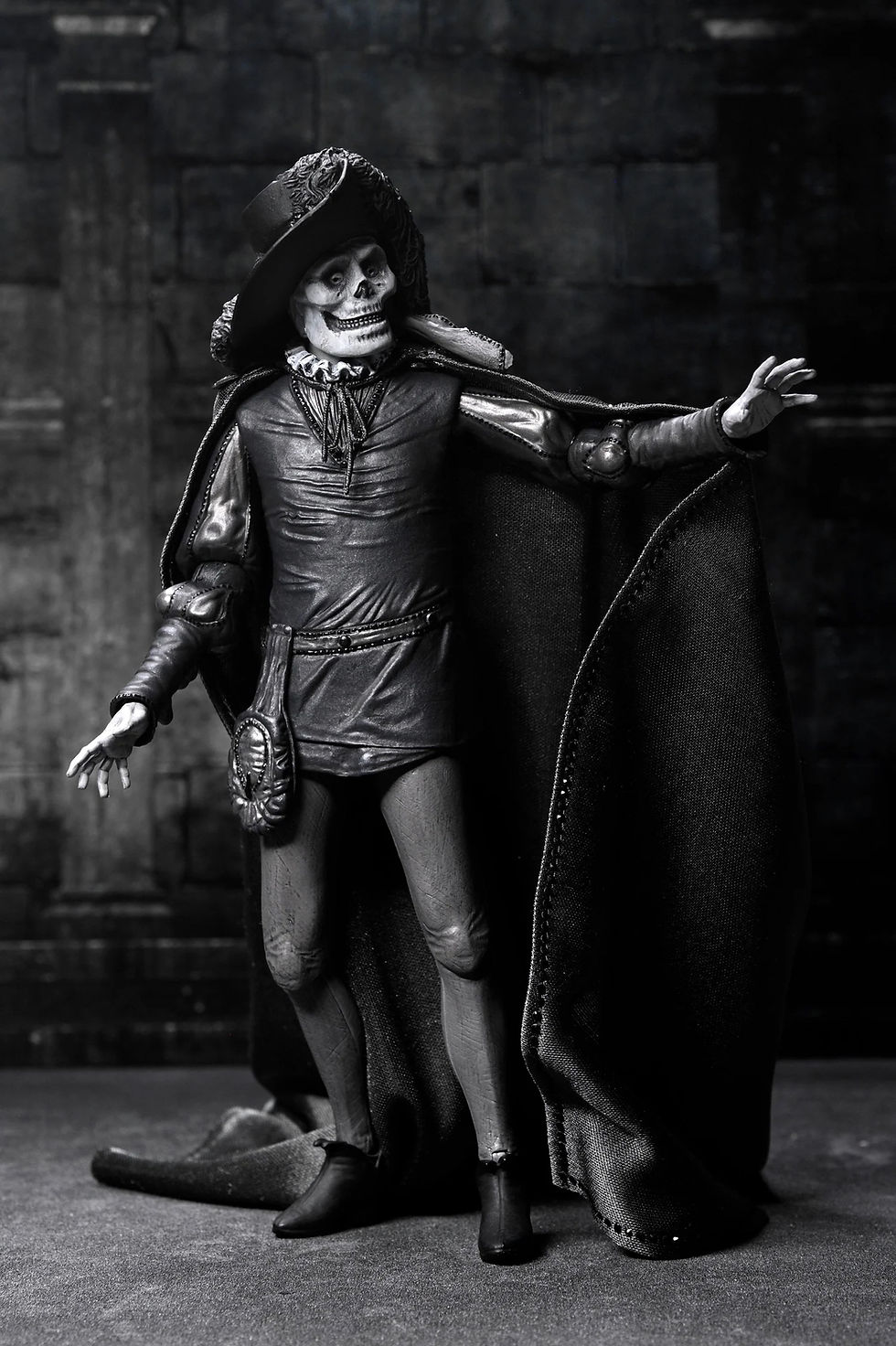 Thumbnail: The Phantom of the Opera (1925) - 7” Scale Action Figure (Black & White)