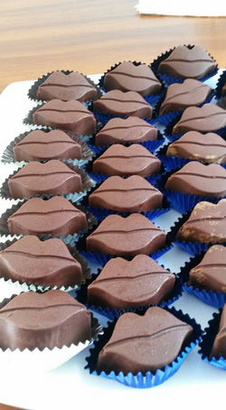 Besos de Chocolate