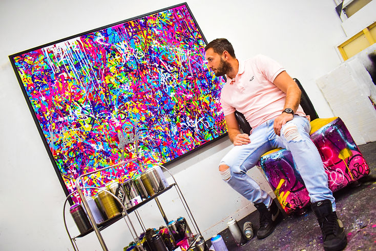 Tableau graffiti à vendre signé Vincent Bardou, œuvre originale d’art urbain contemporain. Création unique inspirée du graffiti et du street art, réalisée à la main pour une décoration murale moderne et design.