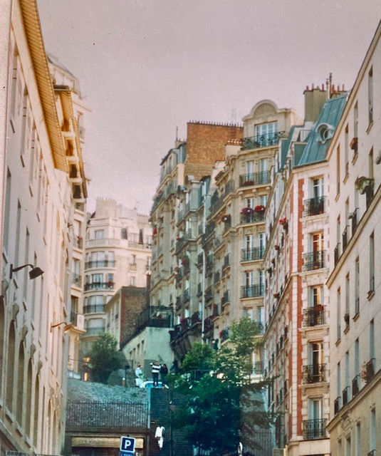 Meet me at the top, Paris