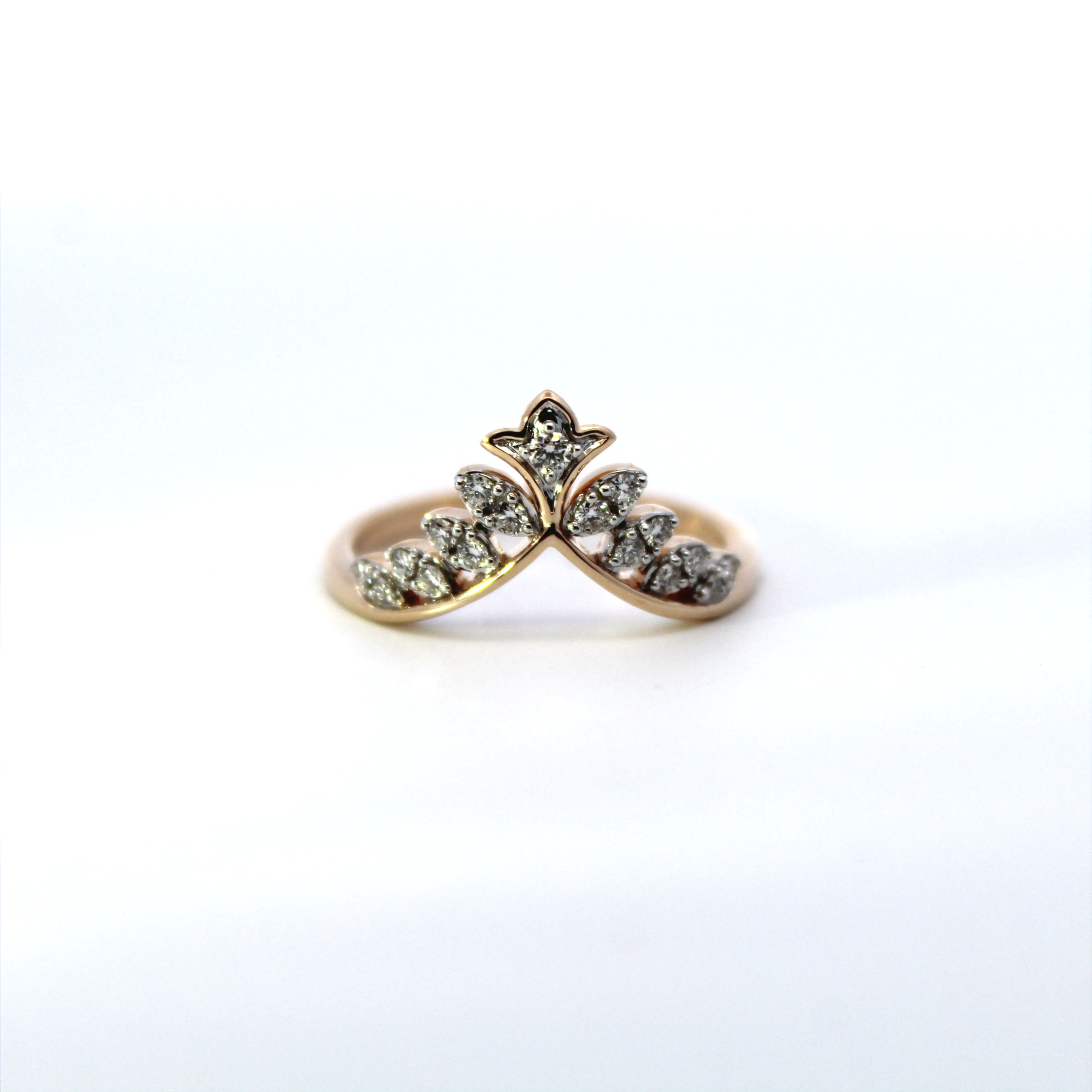 14k Yellow Gold Contour Diamond Ring