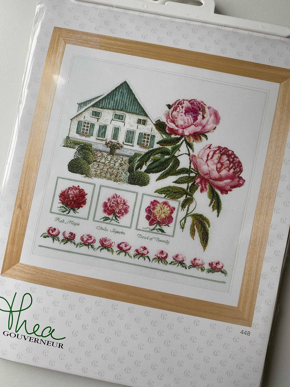Thumbnail: Thea Gouverneur / 448 Farmer Peonies / Cross Stitch Kit
