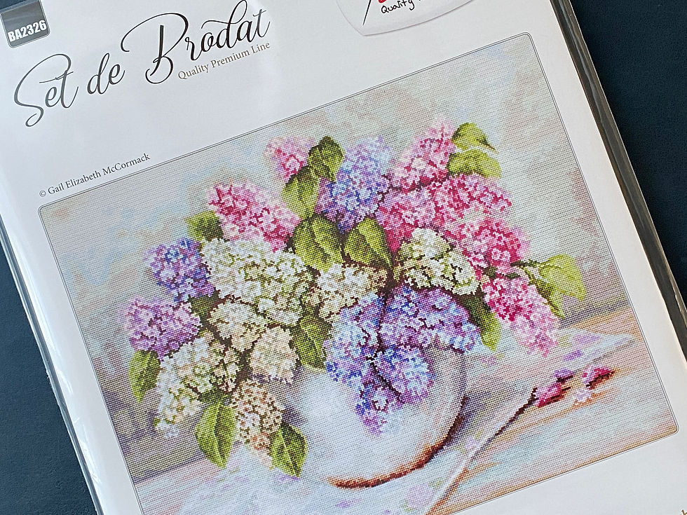Thumbnail: Luca-S / BA2326 Lilacs 44x35 cm, © Gail Elizabeth McCormack / Cross Stitch Kit