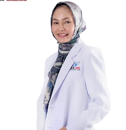 dr Roosani Patria Murti Bedah Klinik Wasir Bintaro.webp