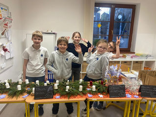 🙌 Vánoční jarmark na ZŠ: 45 tisíc důvodů k radosti