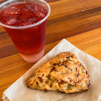 scone with hibiscus lemonade 