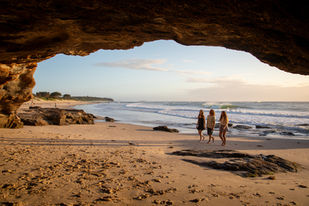 Caves Beach named among Australia’s best