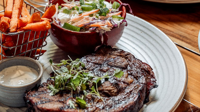 Wallsend Diggers: A Hub for Community, Cuisine, and Entertainment