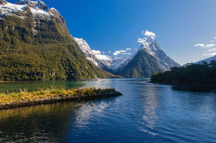 Explore New Zealand