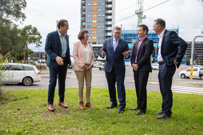 Dantia CEO Tim Browne, Mayor Kay Fraser, Shortland MP Pat Conroy, Cr Adam Shultz and Director Development Planning and RegulationDavid Antcliff