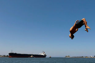 Australia Day Newcastle Harbour Swim