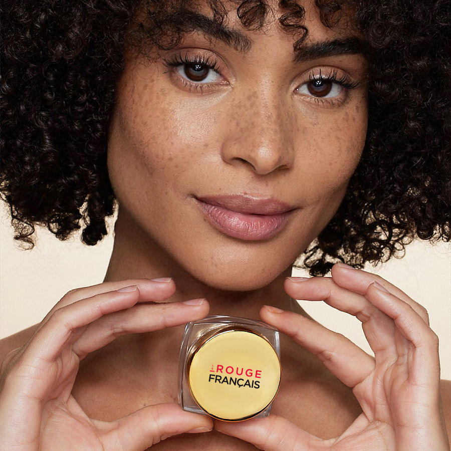 Thumbnail: LE ROUGE FRANCAIS | MATIFYING POWDER Aïtutaki