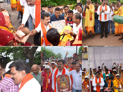 उपमुख्यमंत्री विजय शर्मा ने रामलला के दर्शन कर वापस कवर्धा पहुंचे श्रद्धालुओं का सीताराम संकीर्तन मंडली के साथ किया अभूतपूर्व स्वागत