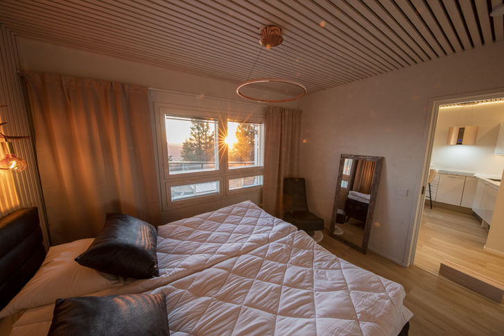 Laakeus_Iso_Syöte_tunturihuoneisto_master_room_earlymorning.jpg