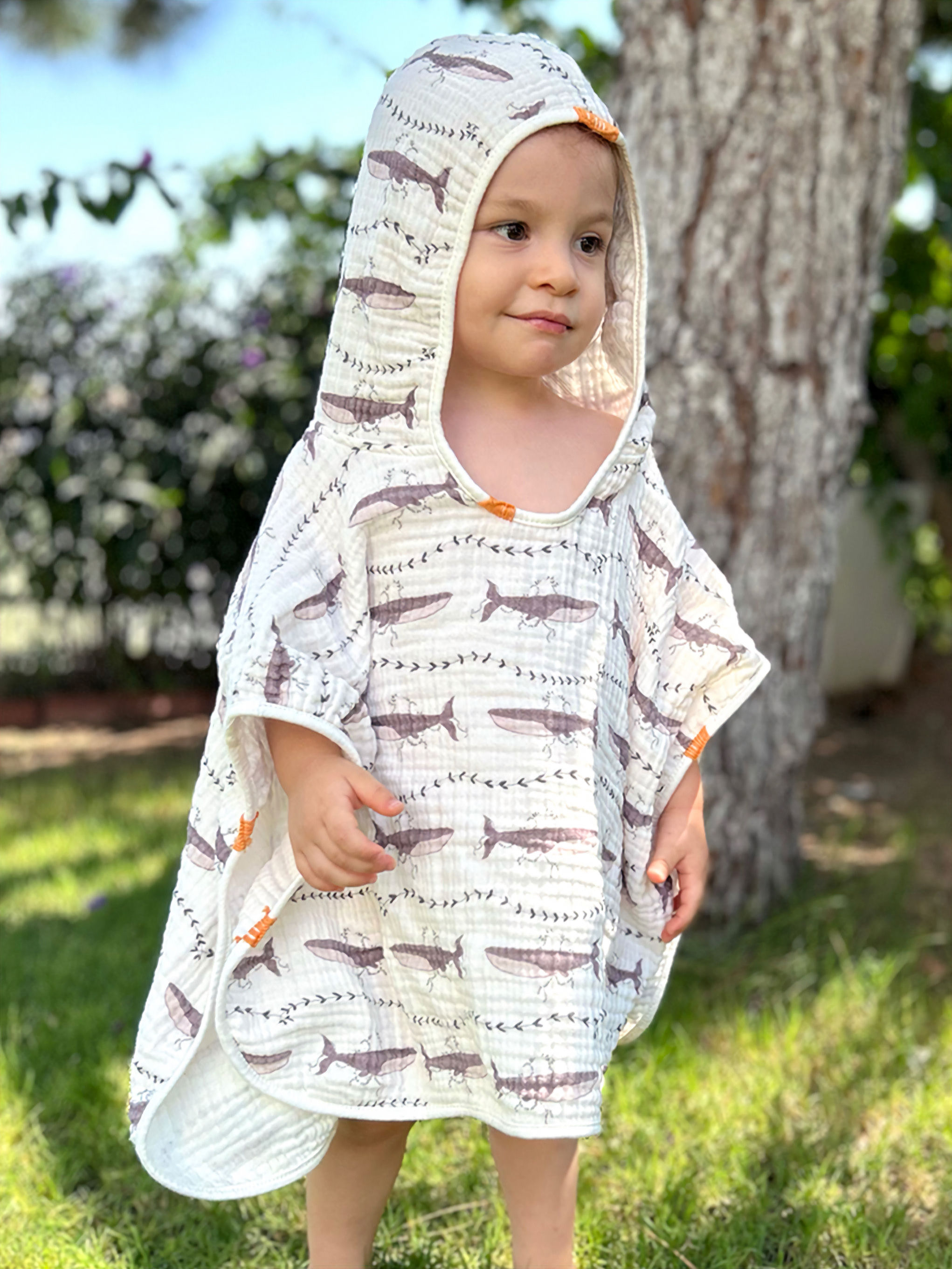 Balina desenli 0-3 yaş müslin panço