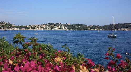 VILLEFRANCHE-SUR-MER - COMBAT NAVAL FLEURI