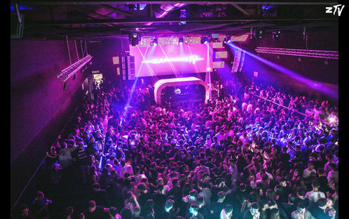 Al DUEL CIAO ZAPPING: SINGLE VS FIDANZATI