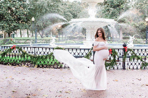Savannah Maternity Photographer
