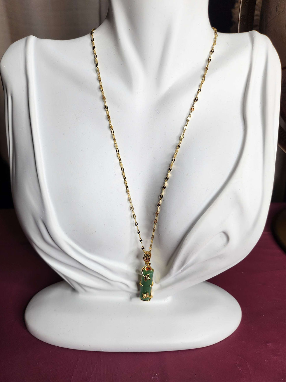 Thumbnail: Jade Pendant Necklace
