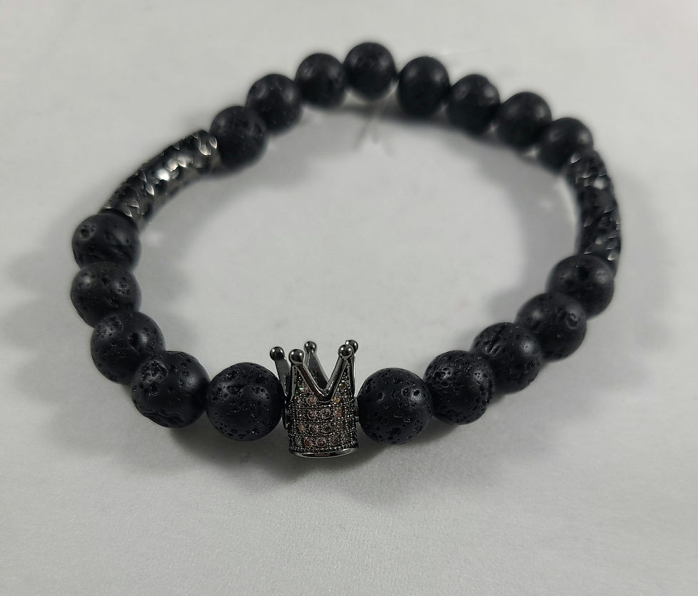 Thumbnail: Crown Charm Beaded Bracelet