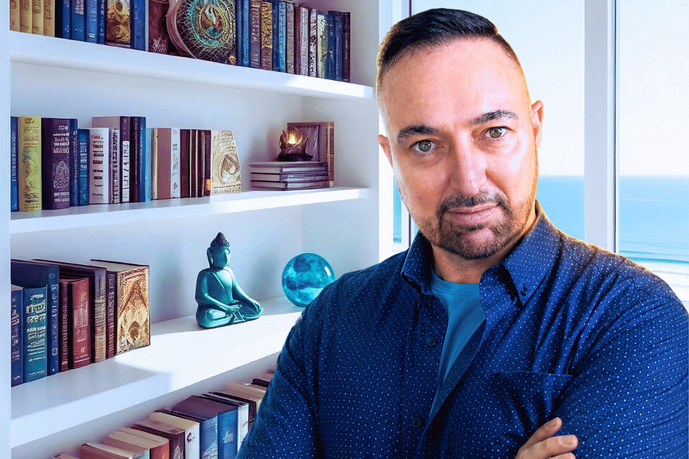 Anthon St Maarten Psychic Medium Psychic Ability Researcher and Psychic Development Coach.