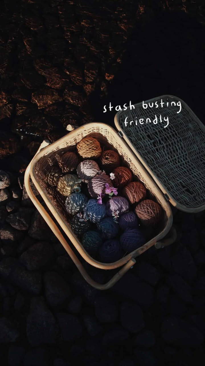 Miniature : Book - Saskie Knits