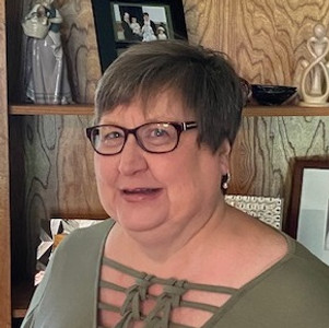 sandi harris s2.jpg
