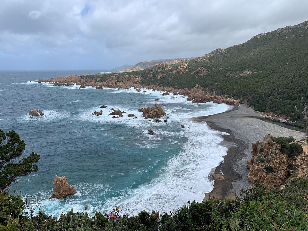 Plage Tinnari (27 km)